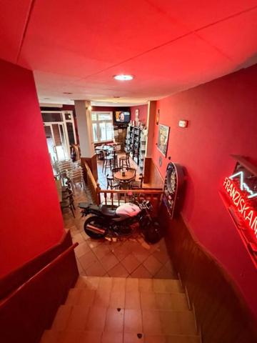 Local comercial en venta en Sant Vicenç dels Horts, Sant Vicenc Dels Horts photo 0