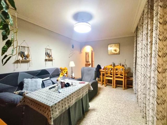 Piso en venta en Sevilla, Pino Montano photo 0