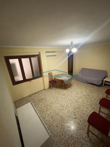 Piso en venta en Valencia, Natzaret photo 0