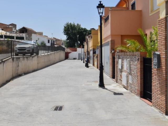 Bungalow en venta en Alhendín photo 0