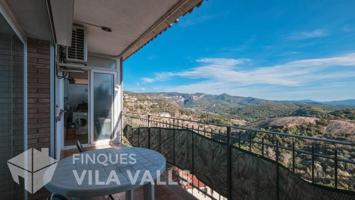 Piso en venta en Sant Feliu de Codines, El gurugu photo 0