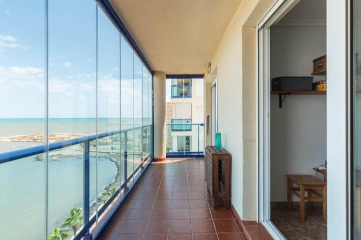 Piso en venta en La Manga del Mar Menor, Playa del Esparto-Veneziola photo 0