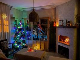 Adosada en venta en Chinchilla de Monte-Aragón, Castilla la mancha photo 0