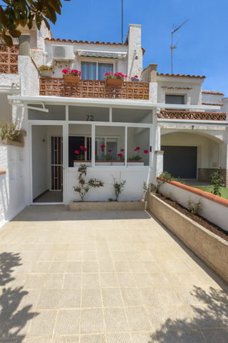 Chalet en venta en Roses, PUIG ROM photo 0