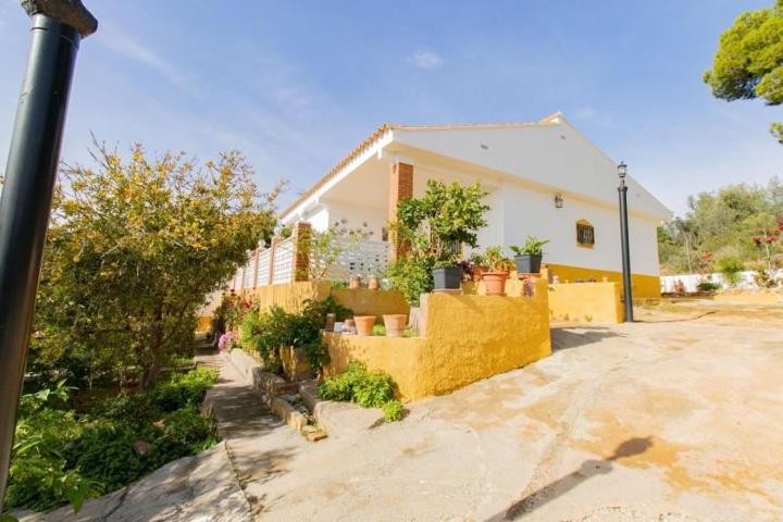 Chalet en venta en Albalat dels Tarongers, Pla del cavall photo 0