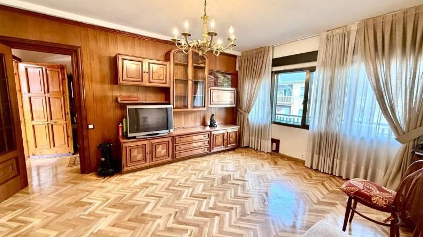 Piso en venta en El Espinar photo 0