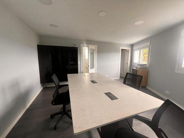 Nave industrial en venta en Bergondo, Moruxo photo 0