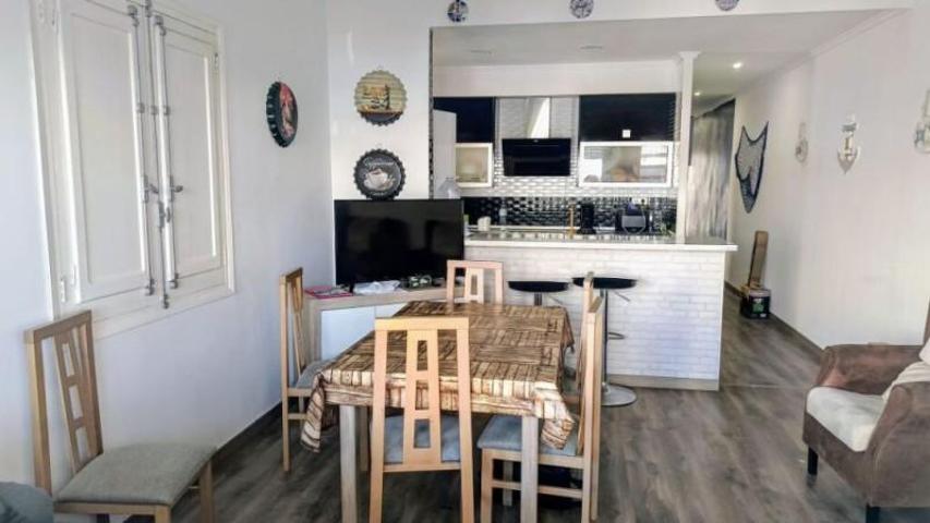 Piso en venta en Gandia photo 0