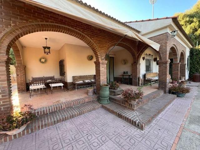 Chalet en venta en Almodóvar del Río, Cuevas bajas photo 0