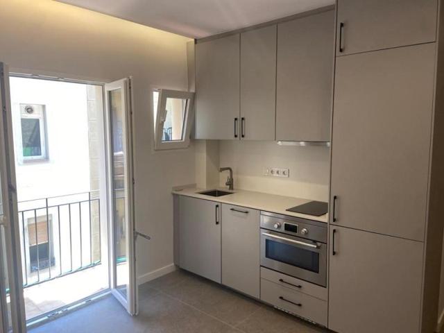 Piso en venta en Barcelona, Carrer de Sòria, 08003 photo 0