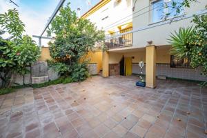 Adosada en venta en Cúllar Vega, Vega de granada zona noroeste photo 0