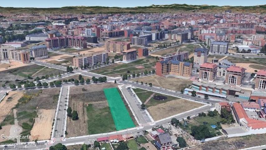 Terreno en venta en León, La Lastra photo 0