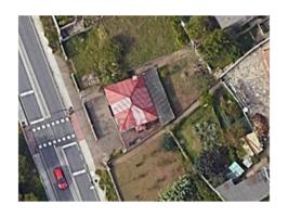 Casa con terreno en venta en Vigo photo 0