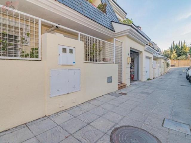 Bungalow en venta en Ogíjares photo 0