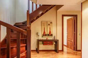 Piso en venta en Oviedo, Oviedo photo 0