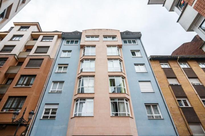 Piso en venta en Oviedo, Oviedo photo 0