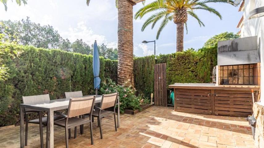 Bungalow en venta en Denia, LM KM 4 AL 6 photo 0