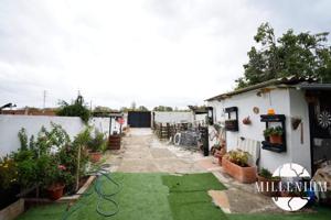 Casa en venta en Coslada, Ciudad 70 photo 0