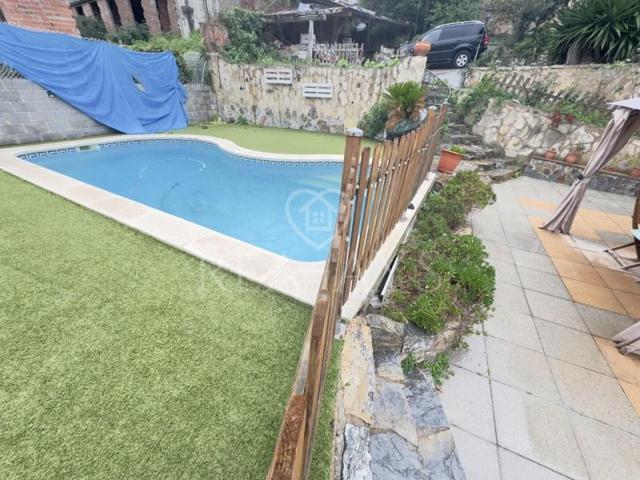 Chalet en venta en Olesa de Bonesvalls, Can olivella photo 0