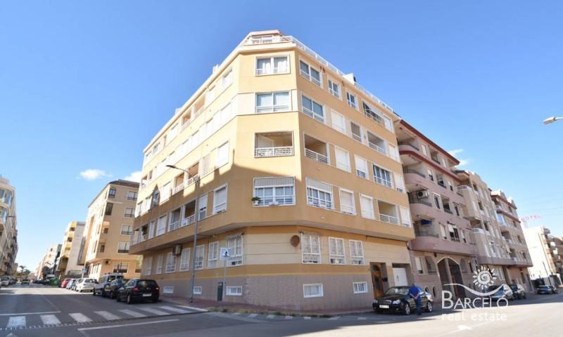 Apartamento en venta en Guardamar del Segura, Guardamar del Segura photo 0