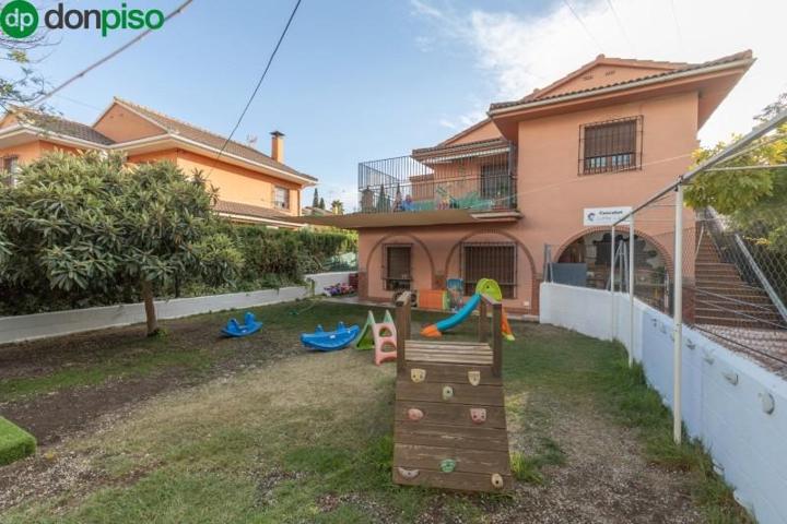 Chalet en venta en Ogíjares, Zona metropolitana photo 0