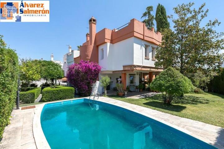 Casa en venta en Ogíjares, Urbanizacion carmelo photo 0