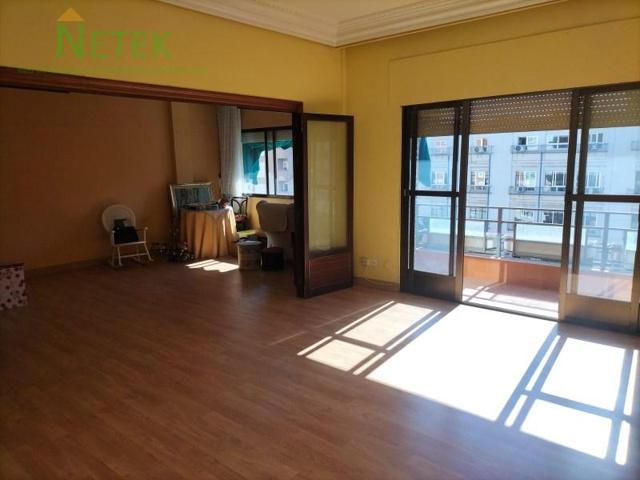 Piso en venta en Murcia photo 0