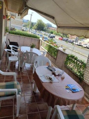 Piso en venta en Nigrán, Centro photo 0