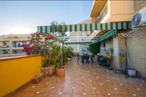 Piso en venta en Sevilla, Barrio León photo 0