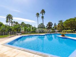 Apartamento en venta en Marbella photo 0