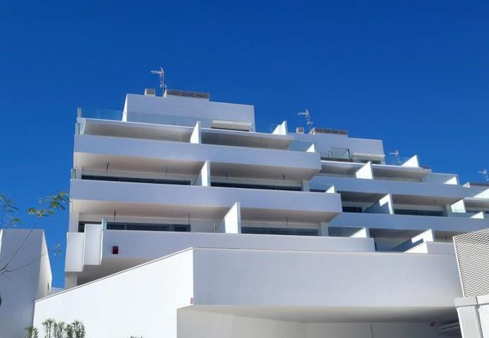 Aticos en venta en Estepona, Bahía Dorada photo 0