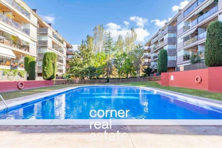 Planta baja en venta en Sant Cugat del Vallès, Parc Central photo 0