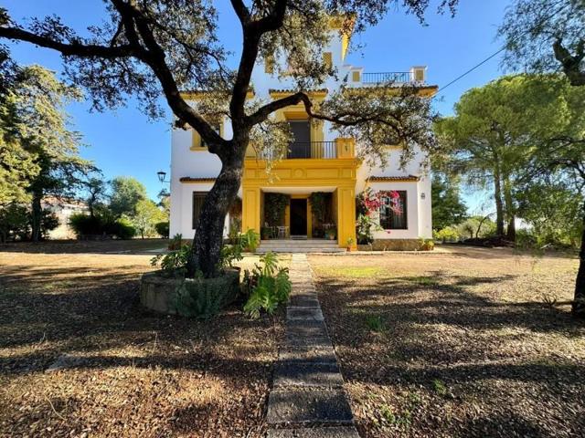 Chalet en venta en Córdoba, Brillante photo 0