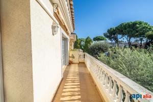 Casa en venta en Premià de Mar, Can Pou photo 0