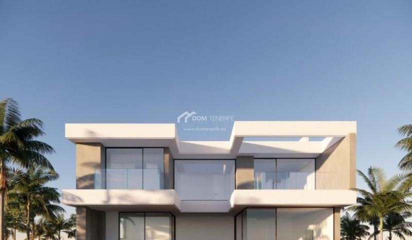 Casa en venta en Adeje photo 0