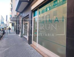 Local comercial en alquiler en Irun, Centro - Mendibil - Santiago photo 0