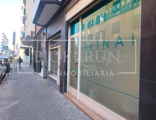 Local comercial en alquiler en Irun, Centro - Mendibil - Santiago photo 0