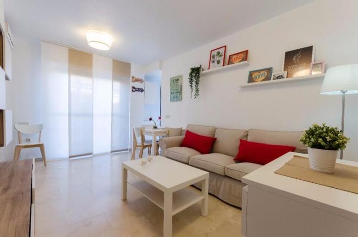 Apartamento en alquiler en Murcia, San Juan photo 0