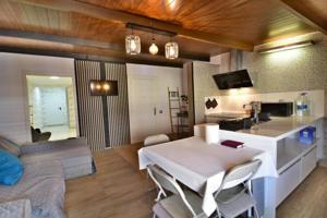 Apartamento en alquiler en Santa Lucía de Tirajana, Vecindario photo 0