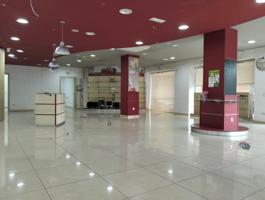 Local comercial en alquiler en Aldaia, Cortes Valencianas photo 0