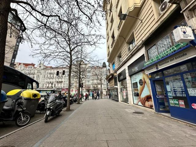 Oficina en alquiler en Santander, Centro photo 0
