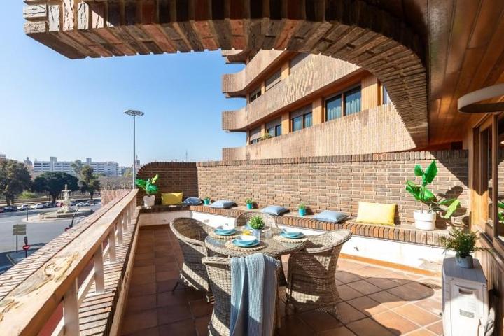 Piso en alquiler en Valencia, Exposició photo 0