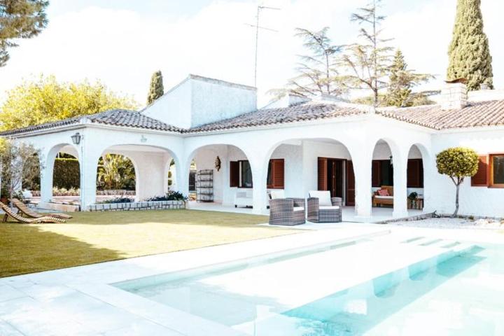 Chalet en alquiler en Picassent, Urbanizacion tancat de l altet photo 0