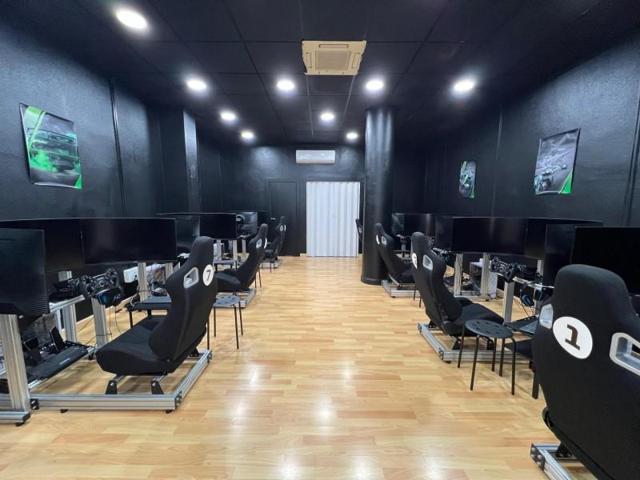 Local comercial en alquiler en Murcia, La Flota photo 0