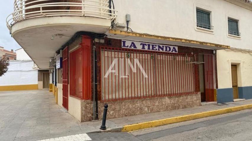 Local comercial en venta en Membrilla, Membrilla photo 0