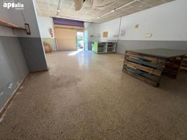 Local comercial en venta en Sabadell, Can rull photo 0