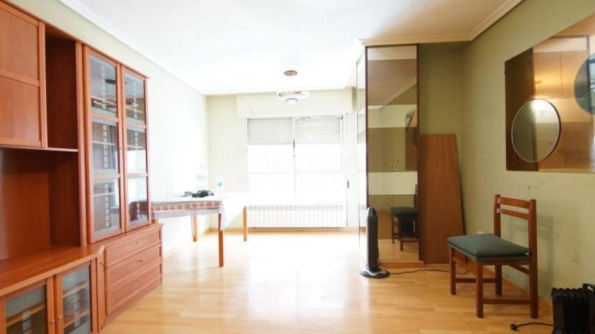 Piso en venta en Zamora, Penatrevinca photo 0