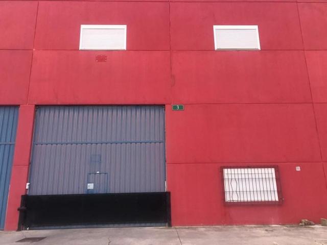 Nave industrial en venta en Borox, Castilla la mancha photo 0