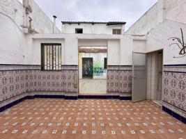 Casa en venta en Dos Hermanas, Vistazul photo 0