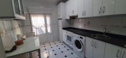 Piso en venta en Colindres, Puerto de colindres photo 0